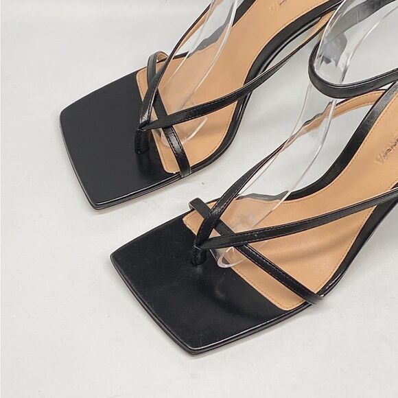 Bottega Veneta Stretch Leather Strappy Thong Sandals size 35.5 - Picture 7 of 13